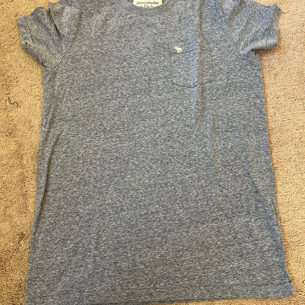 Abercrombie & Fitch Heather Gray Men's Tee